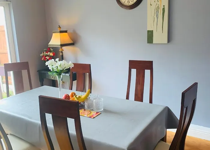 The Meadows House 홈스테이